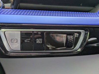 2026 Cadillac OPTIQ Premium Luxury