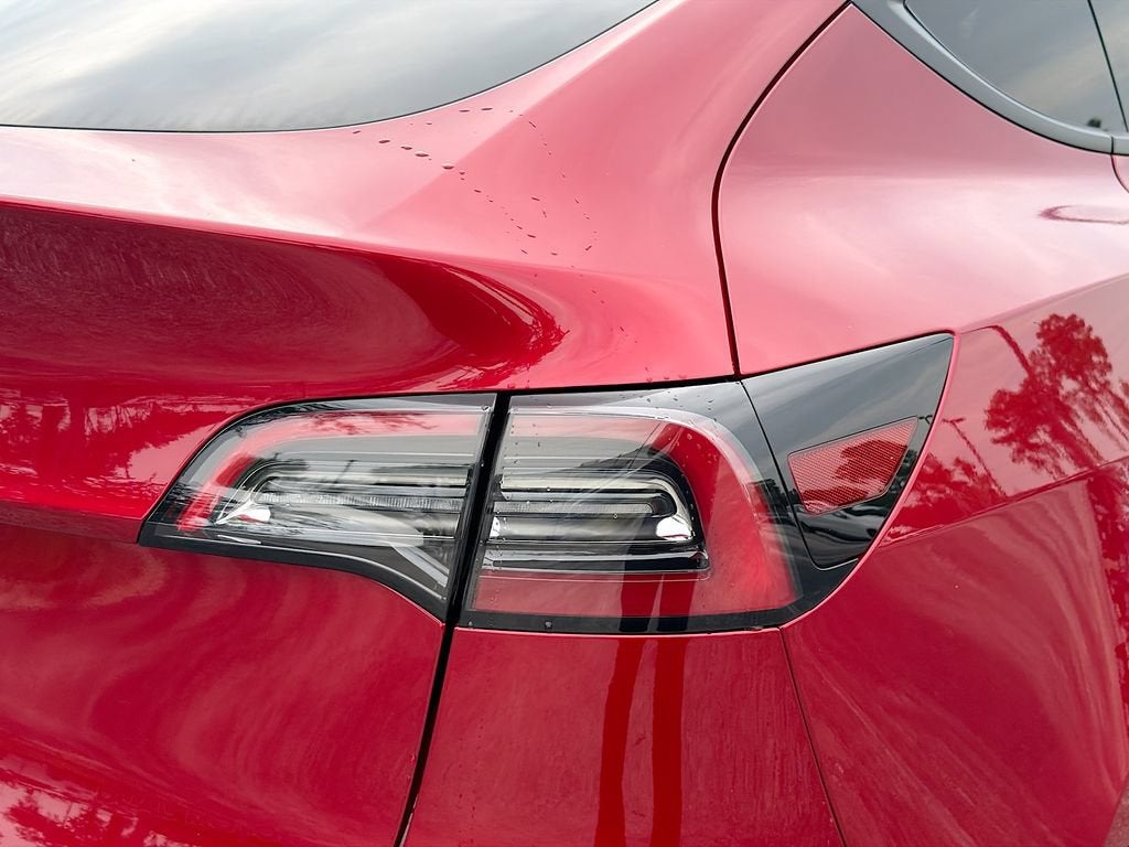 2025 Tesla Model Y Long Range