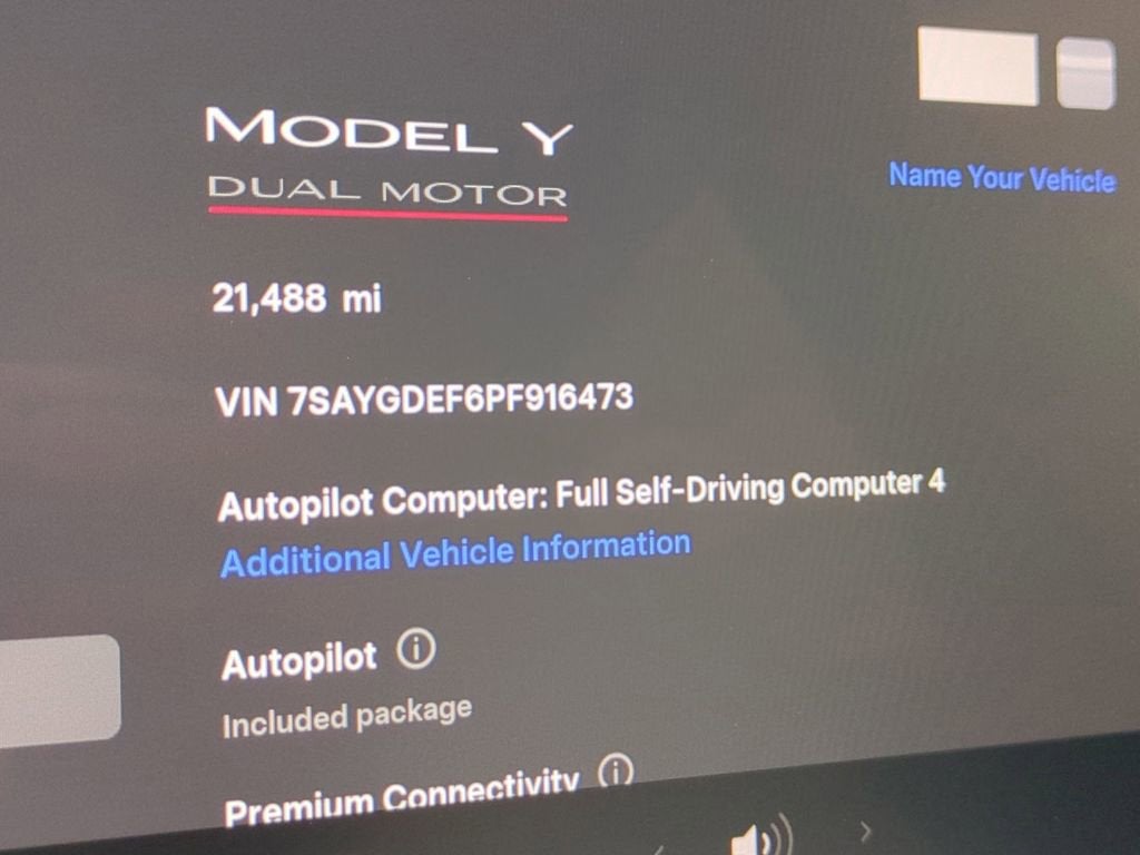 2023 Tesla Model Y Performance