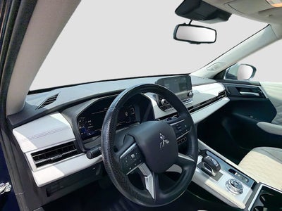 2023 Mitsubishi Outlander SEL