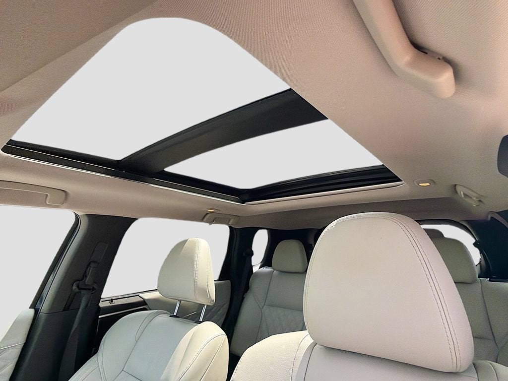 2023 Mitsubishi Outlander SEL