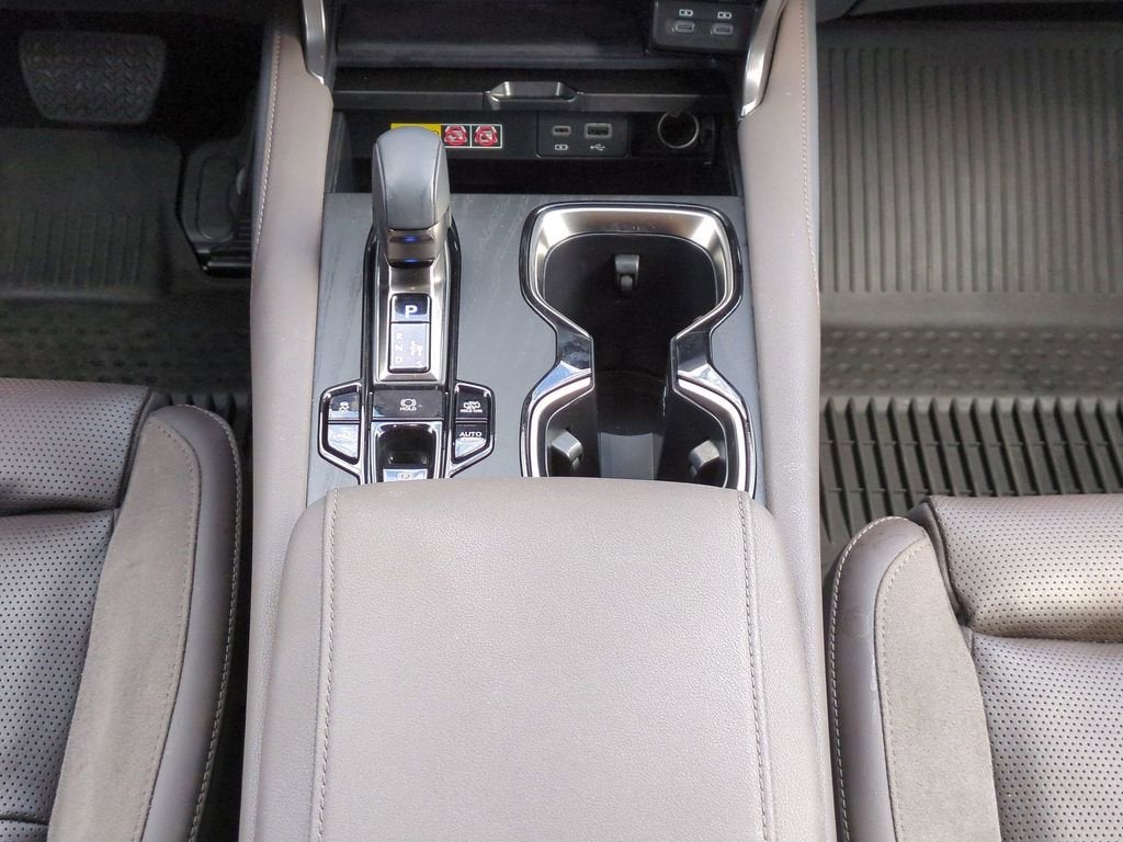 2025 Lexus RX RX 450h+ Luxury