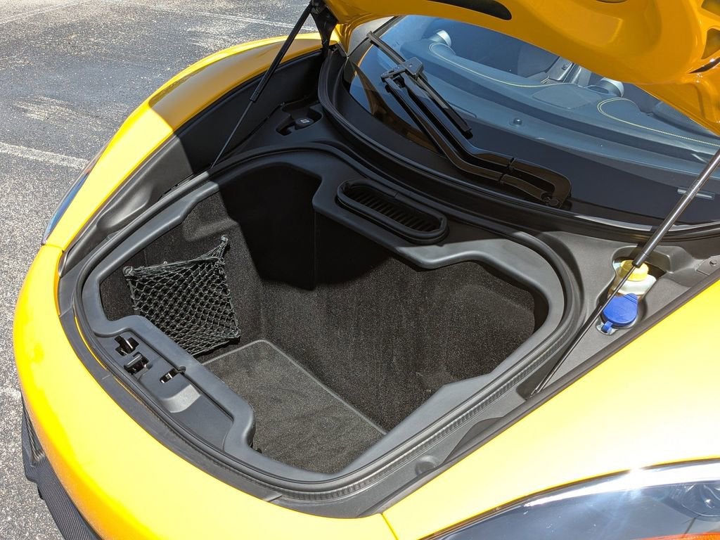 2016 McLaren 650S Base