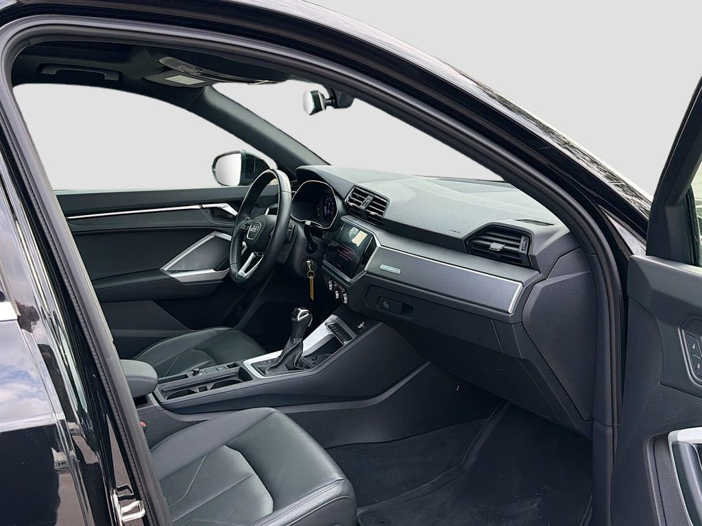 2022 Audi Q3 S line Premium Plus