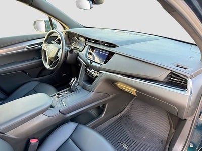 2024 Cadillac XT6 Luxury