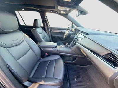 2024 Cadillac XT6 Luxury
