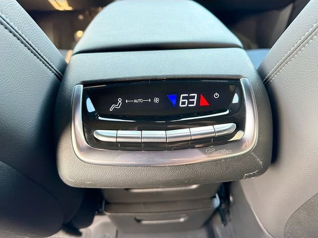 2024 Cadillac XT6 Luxury