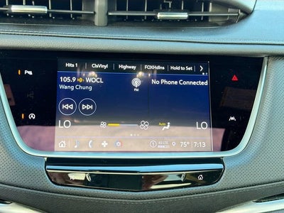 2024 Cadillac XT6 Luxury
