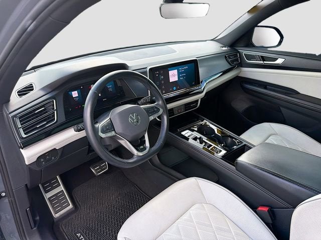 2024 Volkswagen Atlas Cross Sport 2.0T SEL Premium R-Line