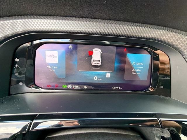 2024 Volkswagen Atlas Cross Sport 2.0T SEL Premium R-Line