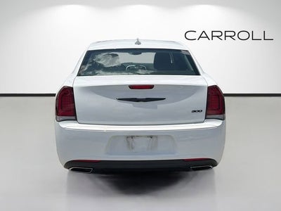 2023 Chrysler 300 Touring