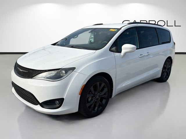 2018 Chrysler Pacifica Touring Plus