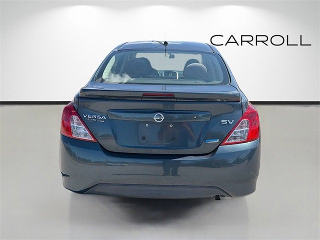 2015 Nissan Versa SV