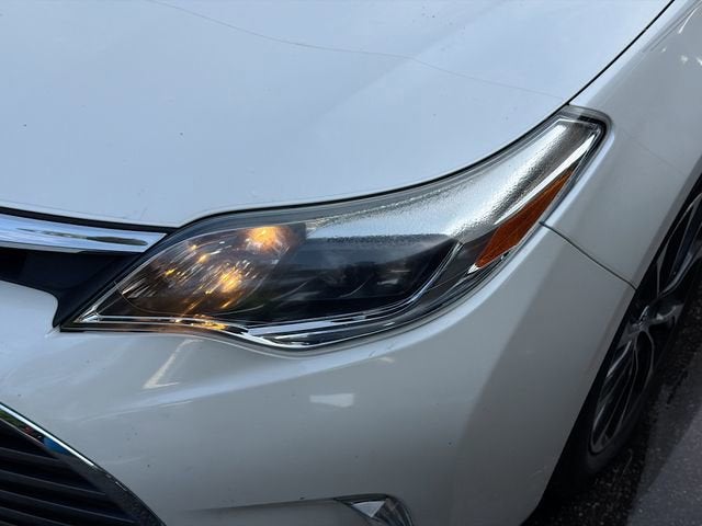 2018 Toyota Avalon Hybrid XLE Plus