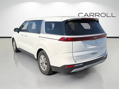 2024 Kia Carnival LX