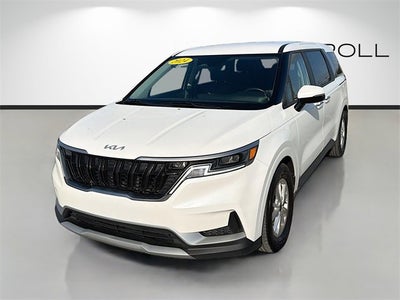 2024 Kia Carnival LX