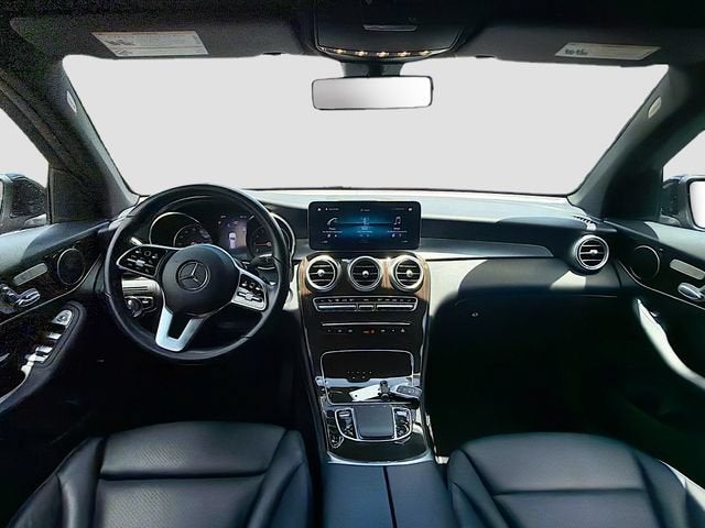 2020 Mercedes-Benz GLC 300 GLC 300
