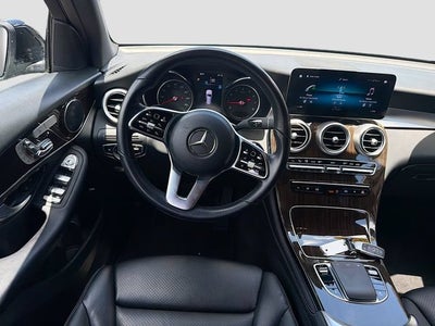 2020 Mercedes-Benz GLC 300 GLC 300