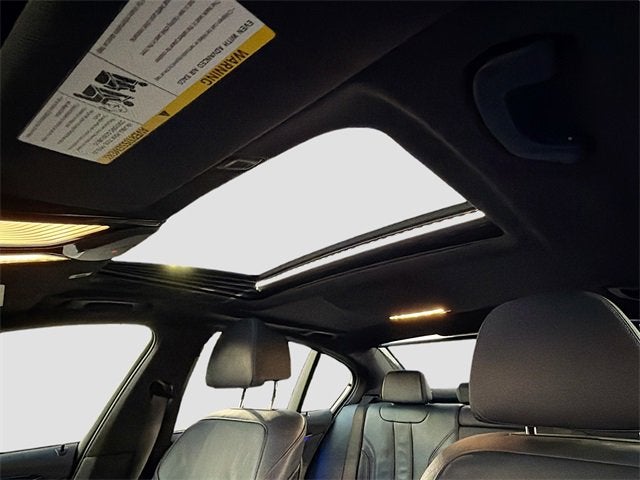 2020 BMW 5 Series 530i