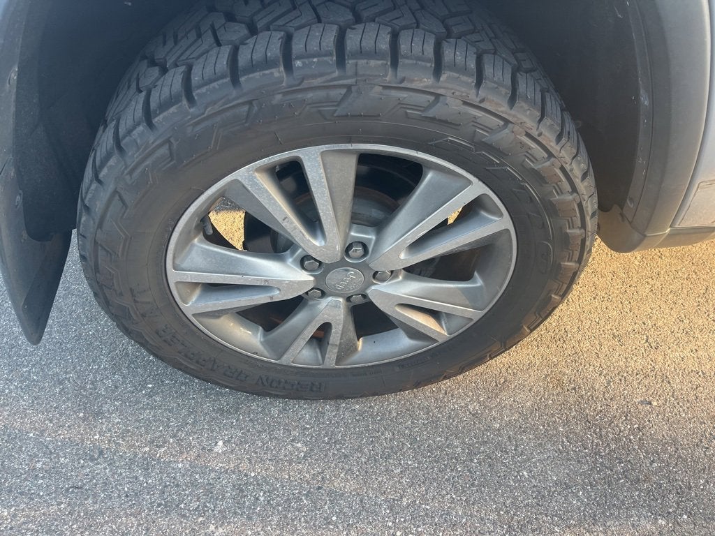 2013 Jeep Grand Cherokee Laredo