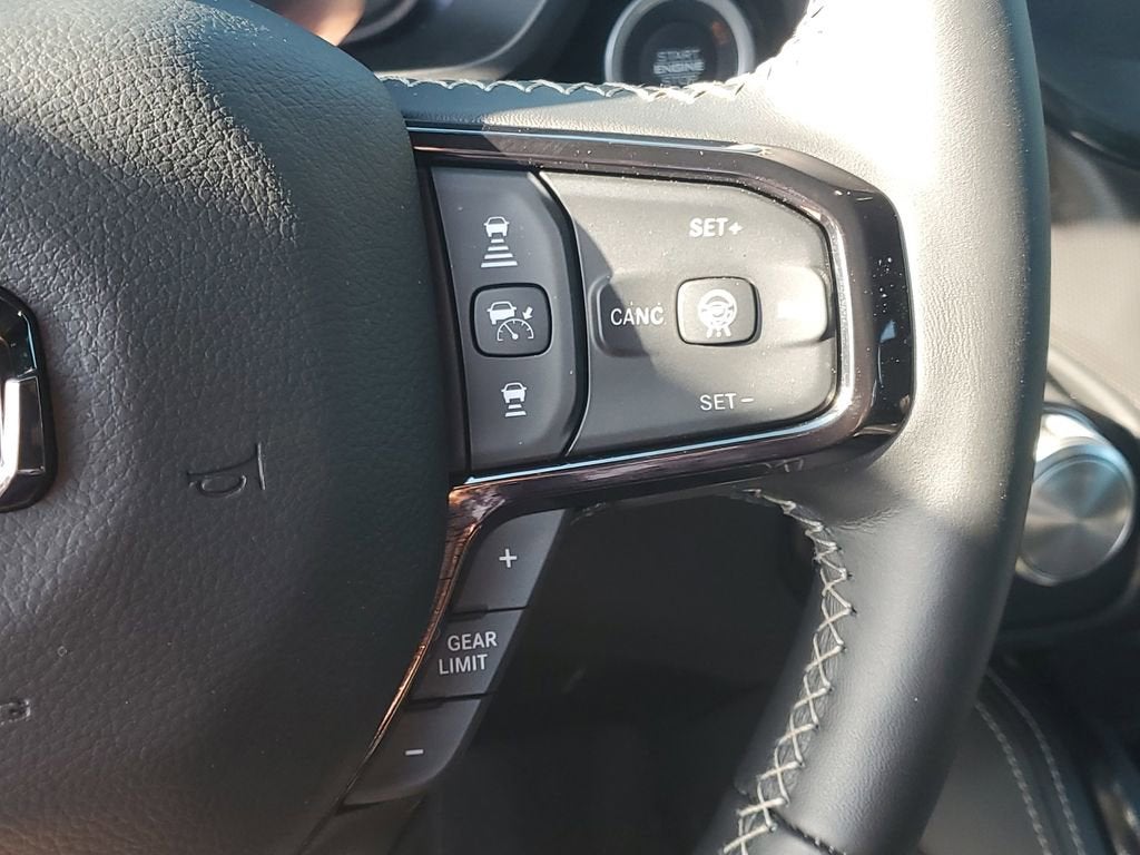 2026 RAM 1500 Limited Crew Cab 4x4 5'7" Box