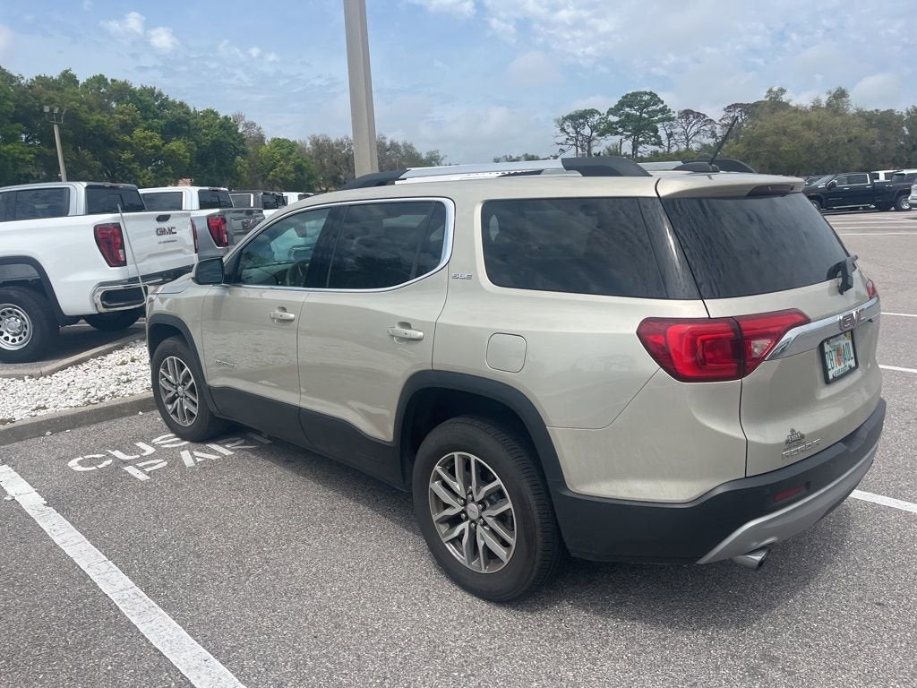2017 GMC Acadia SLE