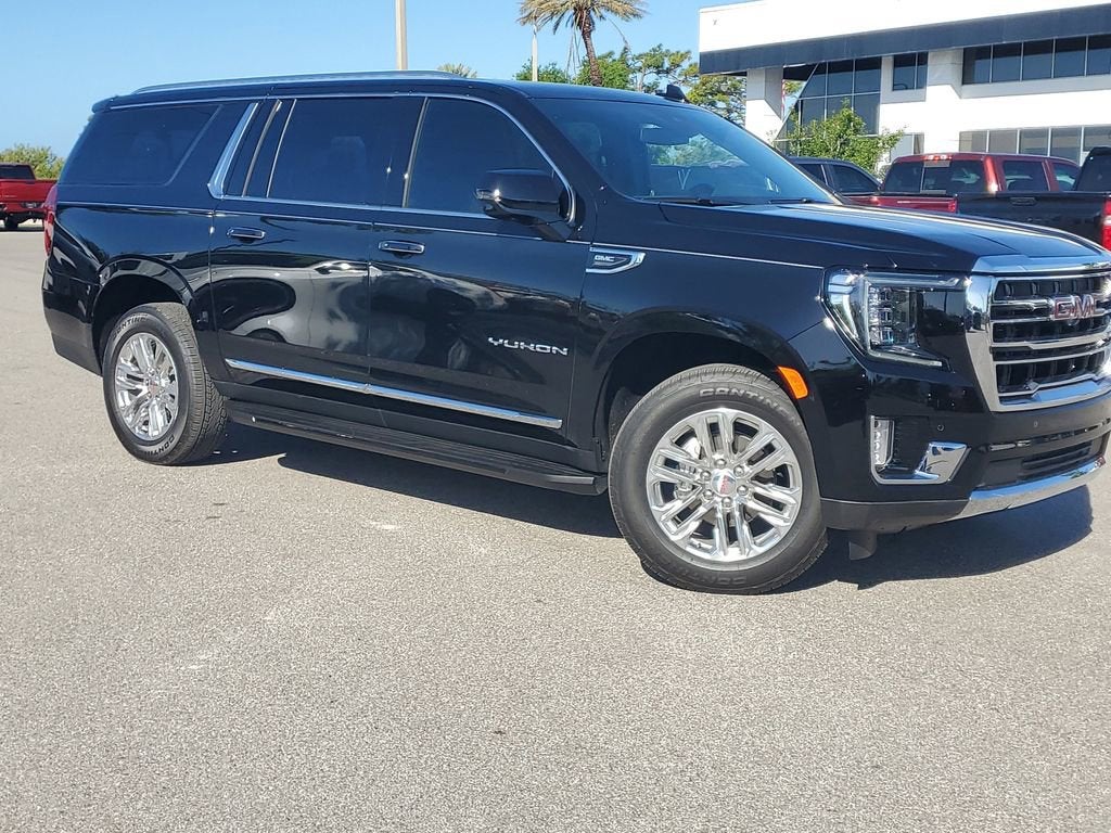 2024 GMC Yukon XL SLT