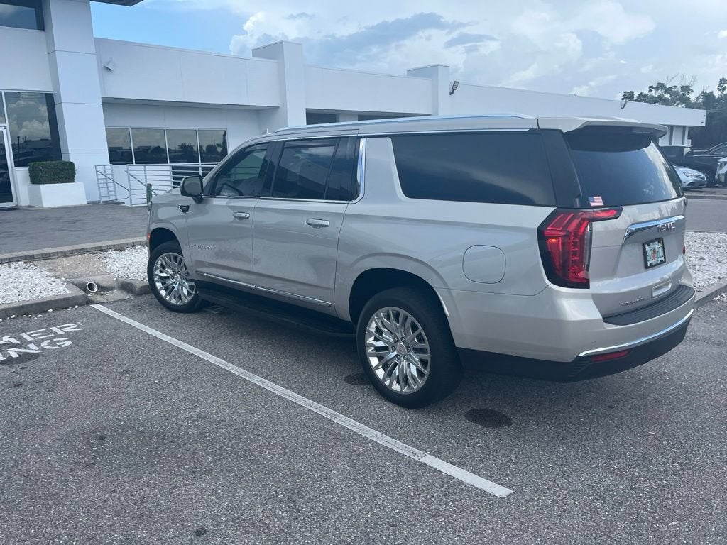 2024 GMC Yukon XL SLT