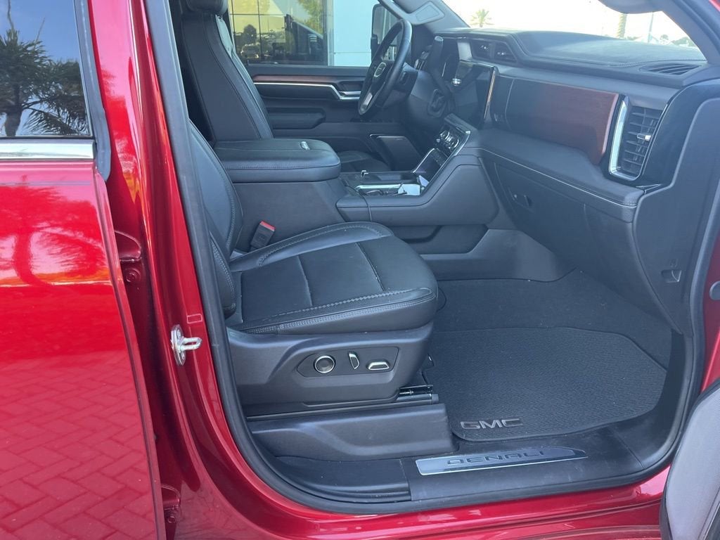 2024 GMC Sierra 2500 HD Denali