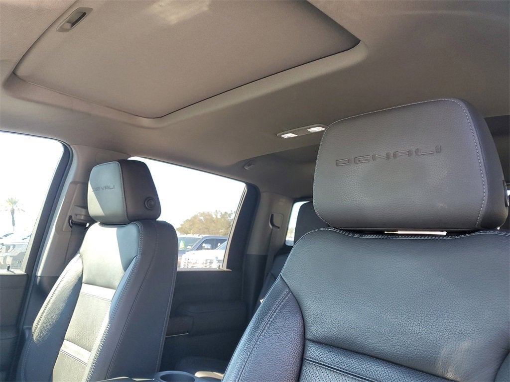 2023 GMC Sierra 2500 HD Denali