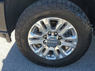 2023 GMC Sierra 2500 HD Denali