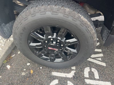 2025 GMC Sierra 3500 HD AT4