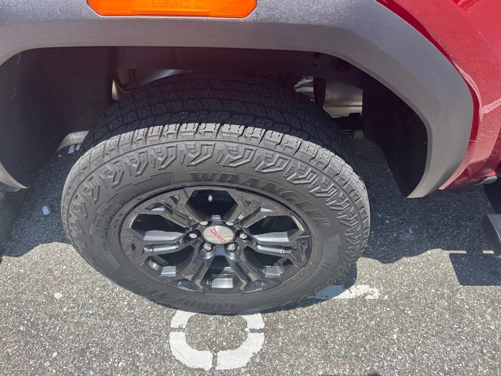 2024 GMC Canyon Elevation