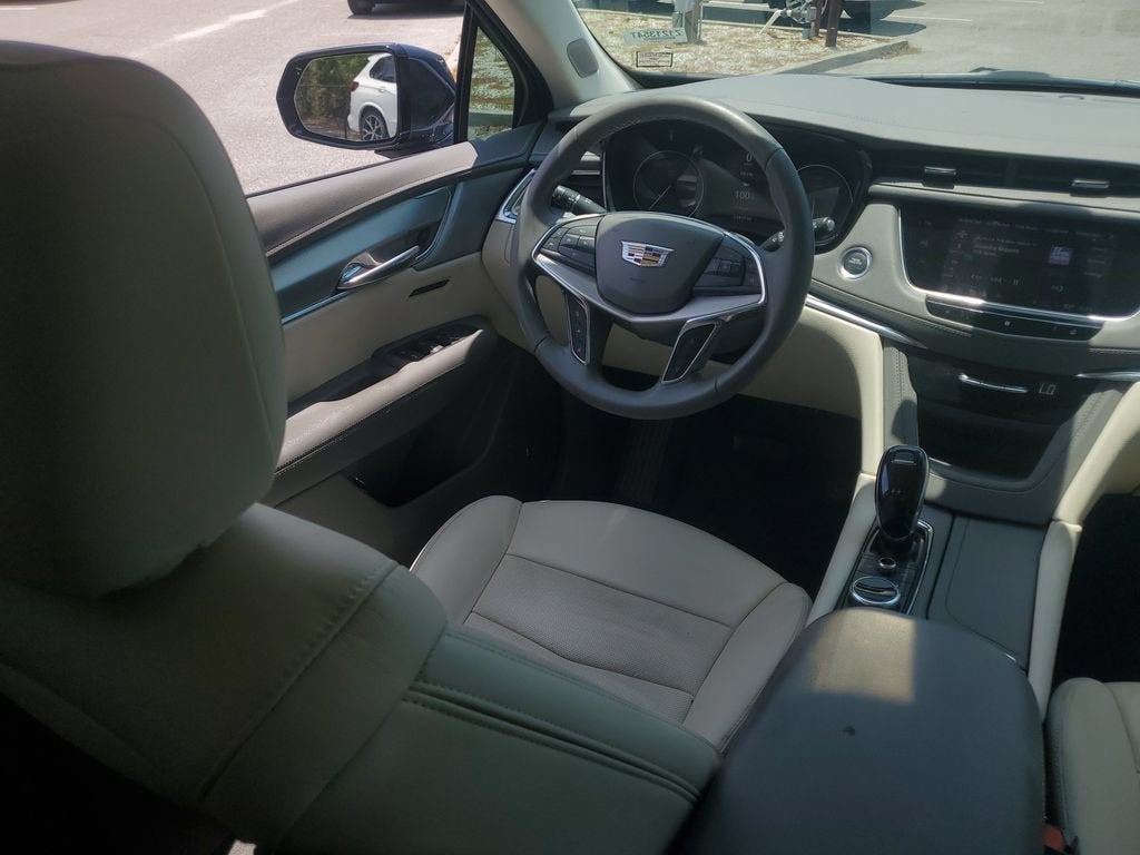 2021 Cadillac XT5 FWD Premium Luxury