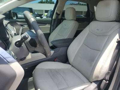 2021 Cadillac XT5 FWD Premium Luxury