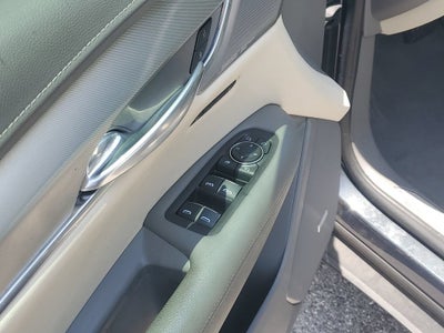 2021 Cadillac XT5 FWD Premium Luxury