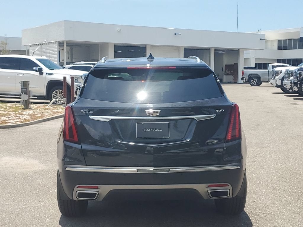 2021 Cadillac XT5 FWD Premium Luxury