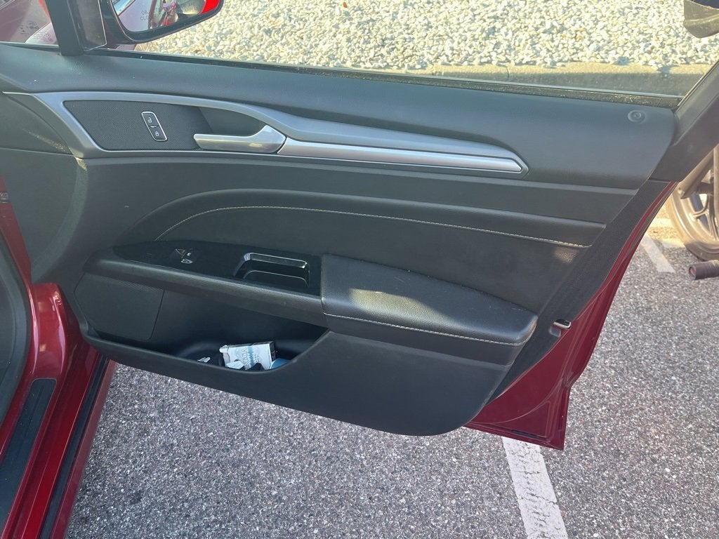 2015 Ford Fusion Titanium Hybrid