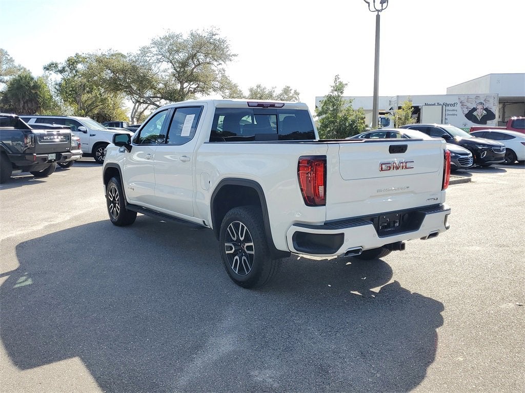 2025 GMC Sierra 1500 AT4