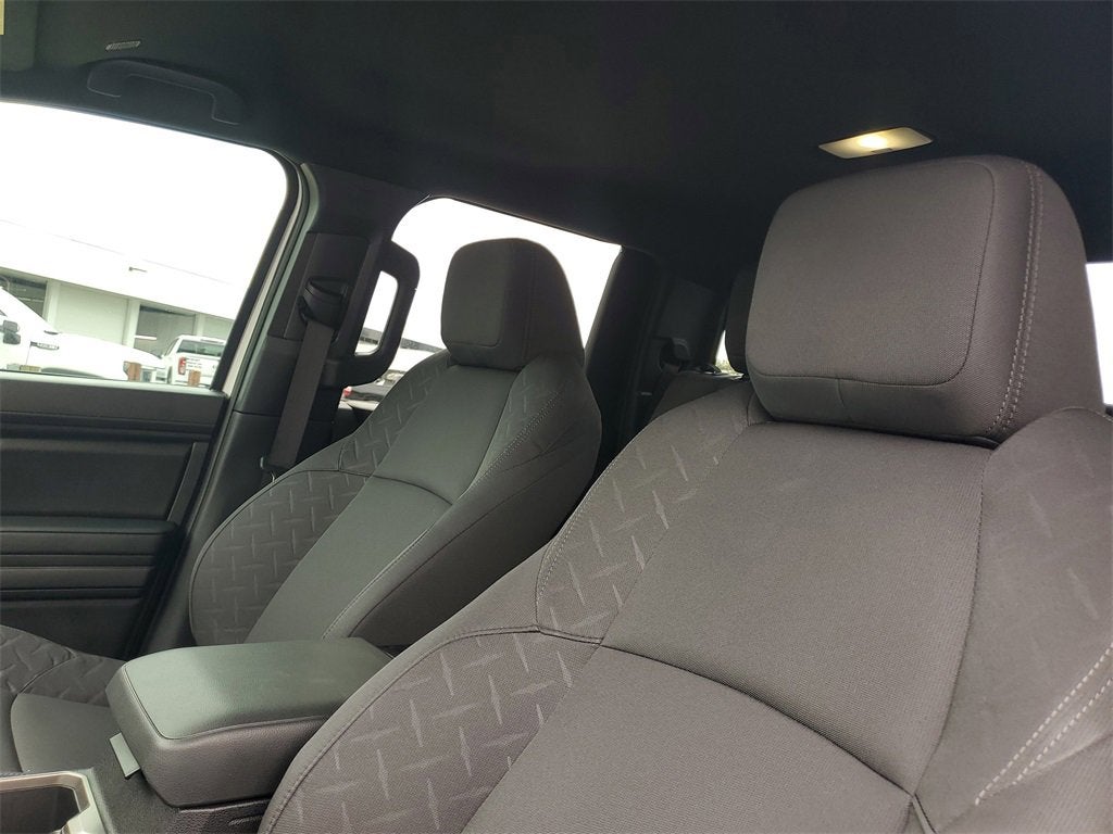 2024 Toyota Tacoma 2WD SR5