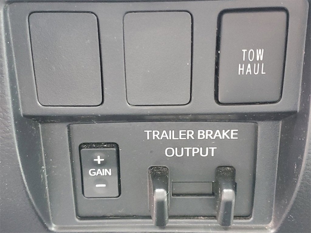 2021 Toyota Tundra 2WD SR5