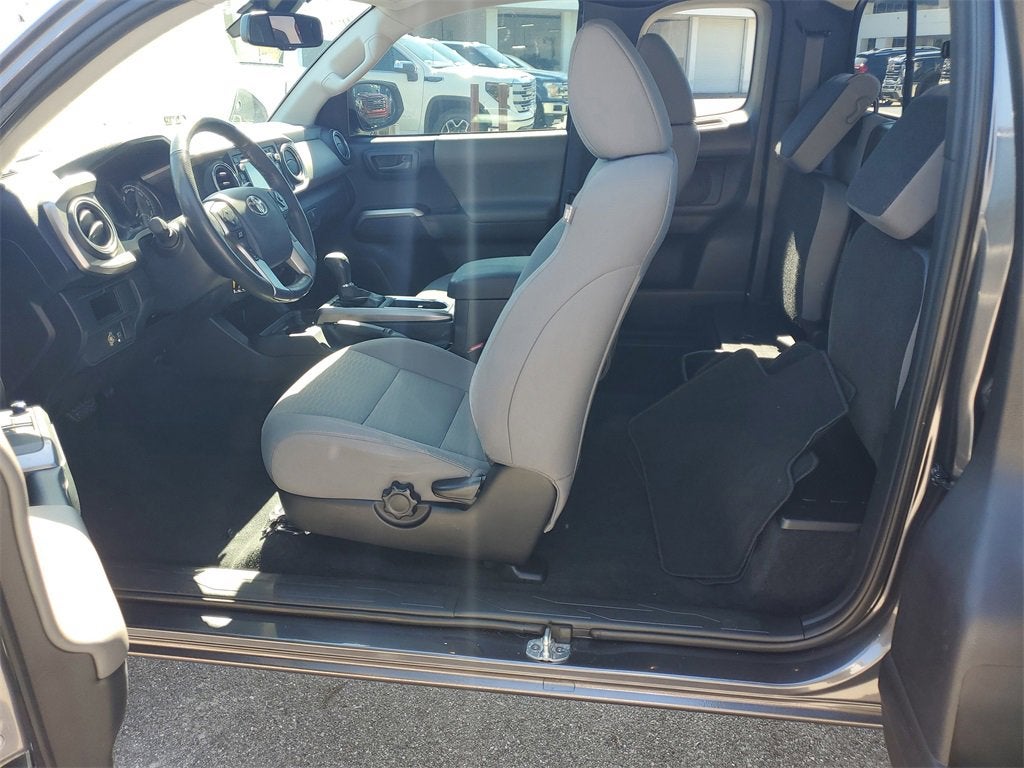 2018 Toyota Tacoma SR5