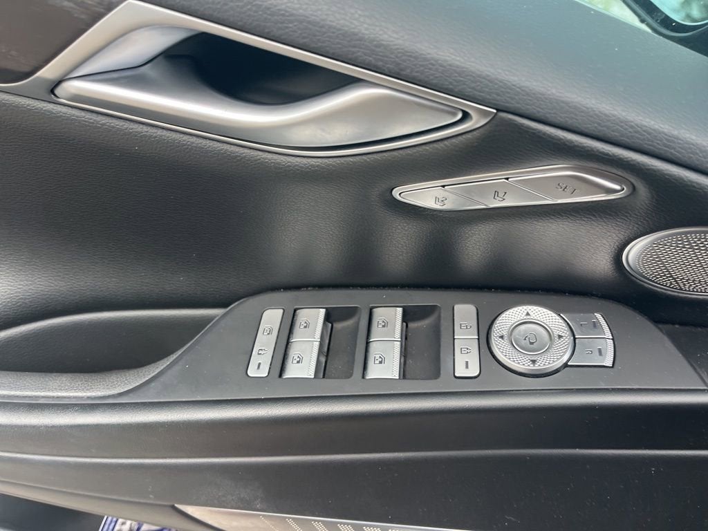 2021 Genesis G80 2.5T