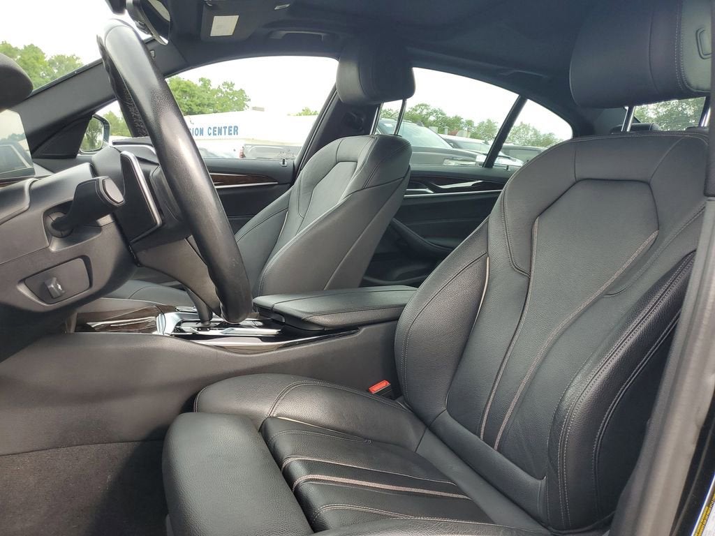 2020 BMW 540i 540i